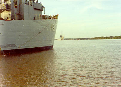 111-3-10.jpg (26396 bytes)