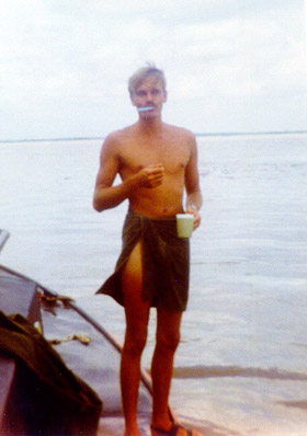 Day6.jpg (30525 bytes)