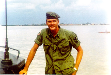 Day8.jpg (48315 bytes)